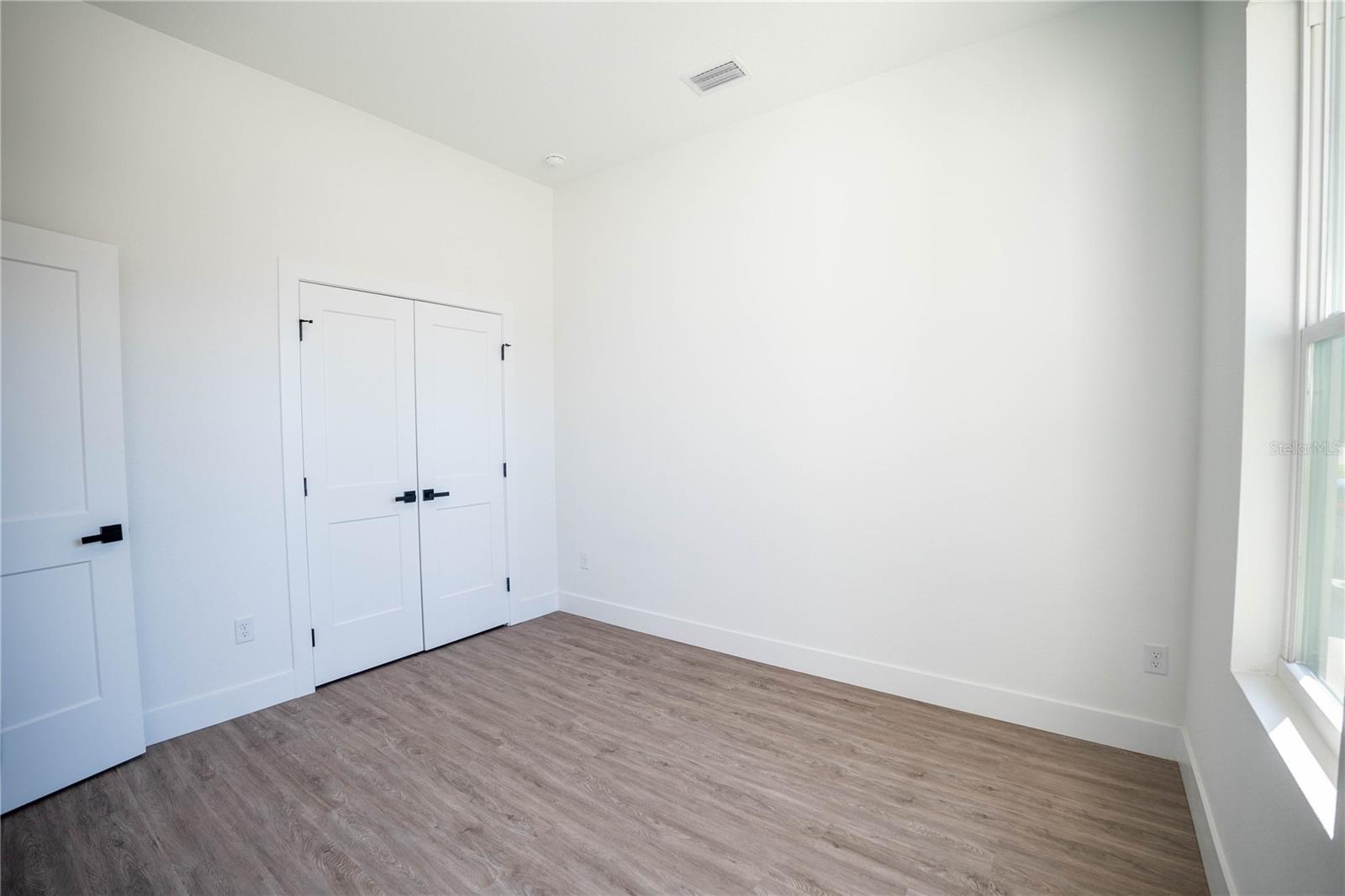Guest Bedroom #1