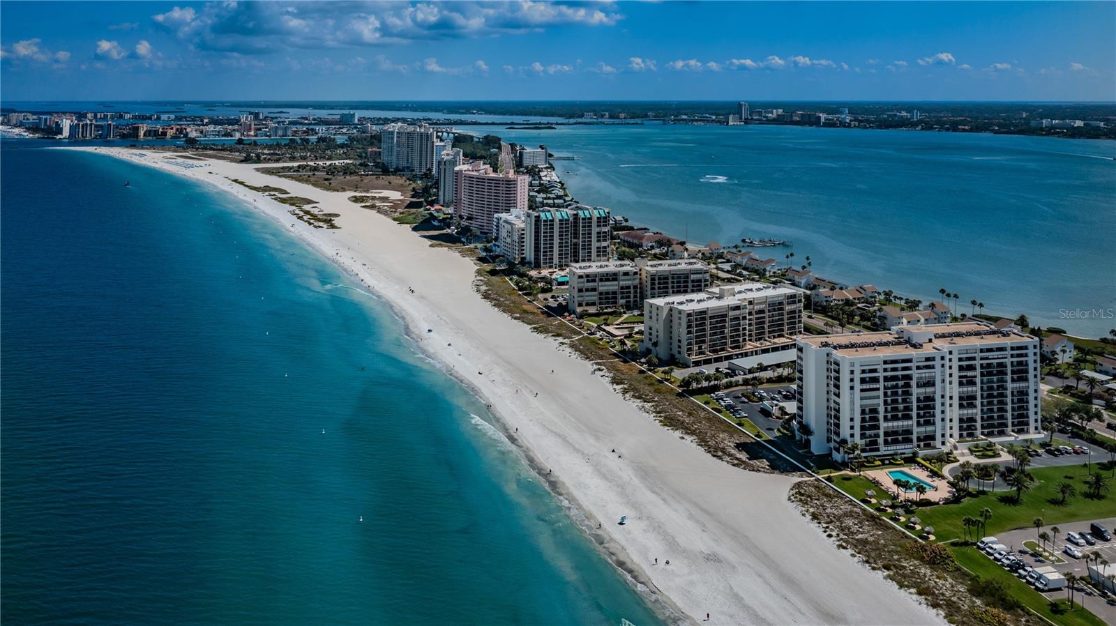 The Gulf of Mexico and the Intracoastal Waterway, all within a short walk...