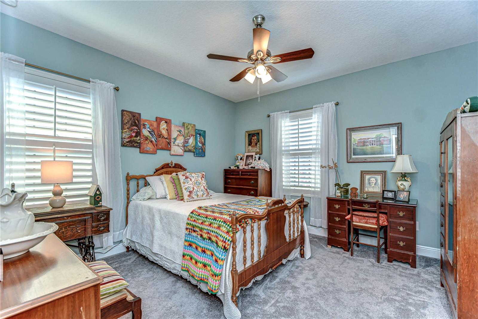 Cozy fourth bedroom.