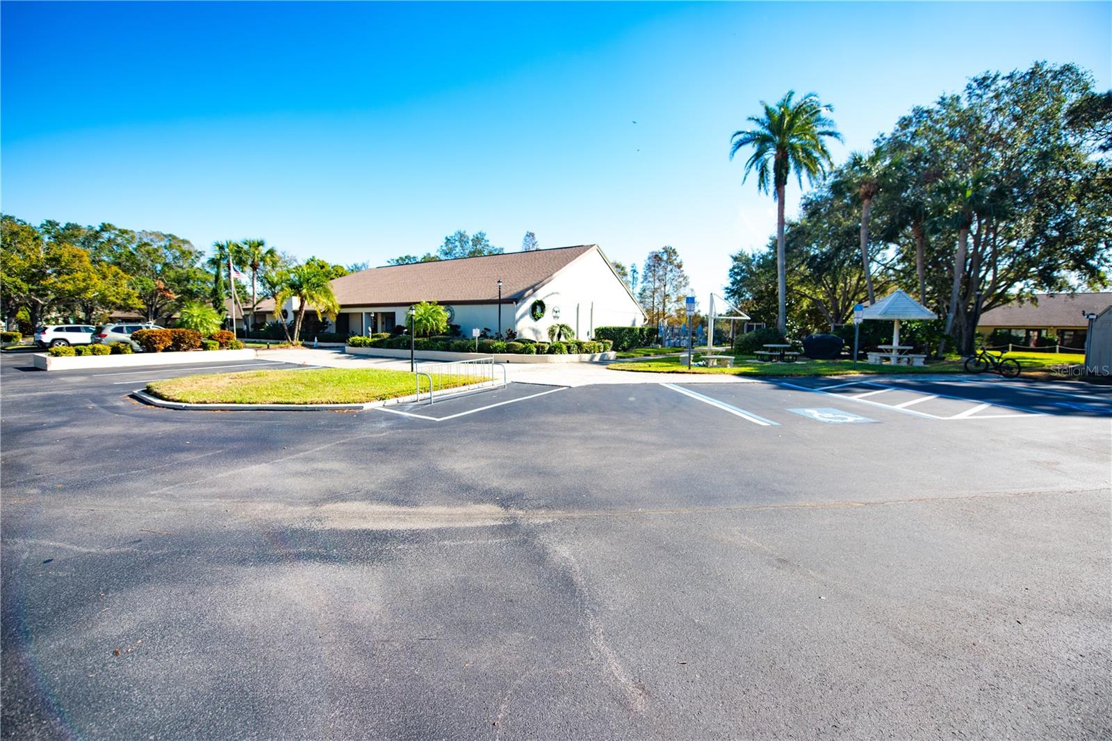 VILLAGE ON THE GREEN CLUBHOUSE