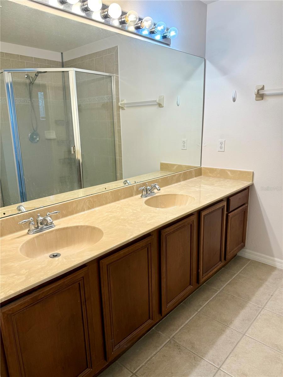 aster Bathroom with Dual Vanities