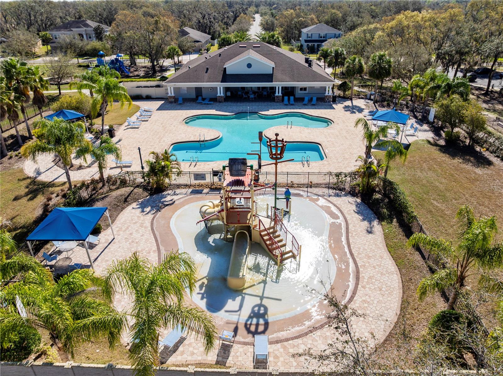 Clubhouse & Pool