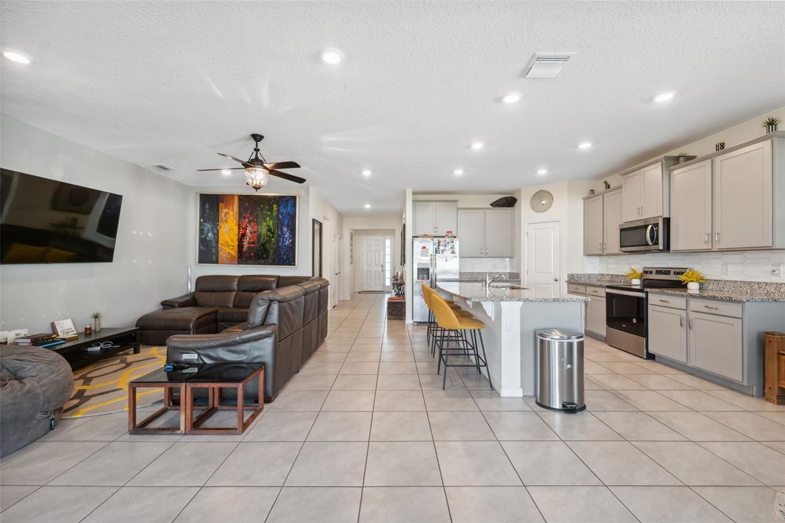 Kitchen/Living Room