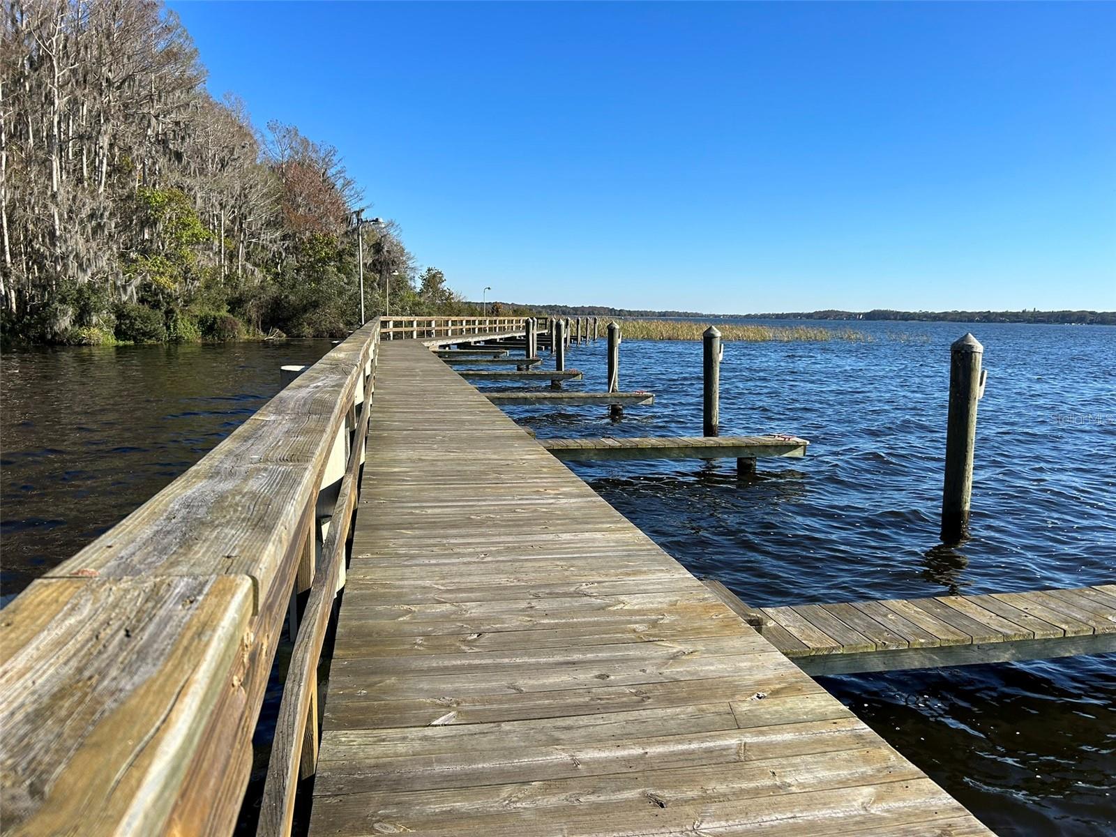 Day docks at Lakefront Park