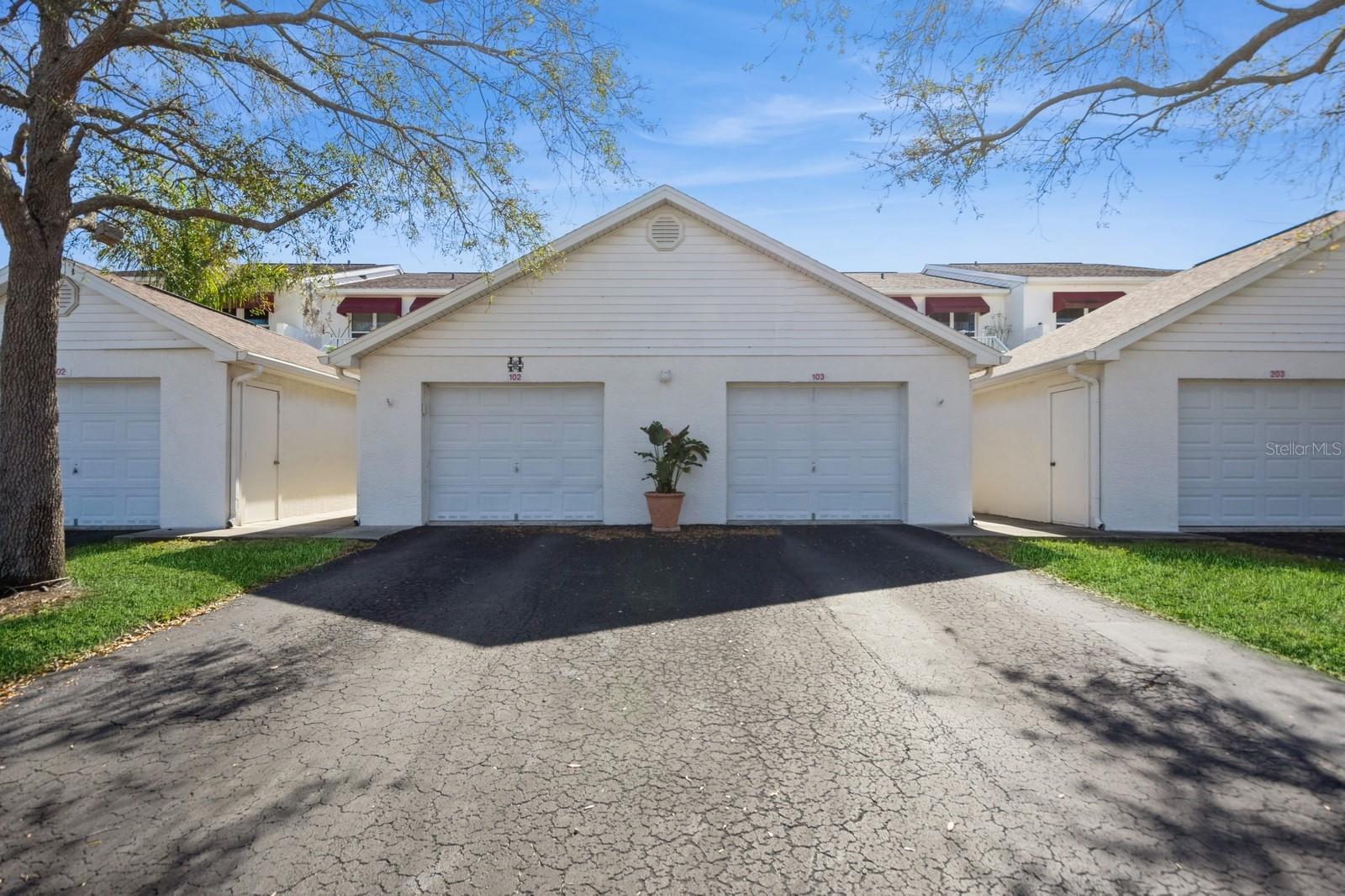 Private oversized garage