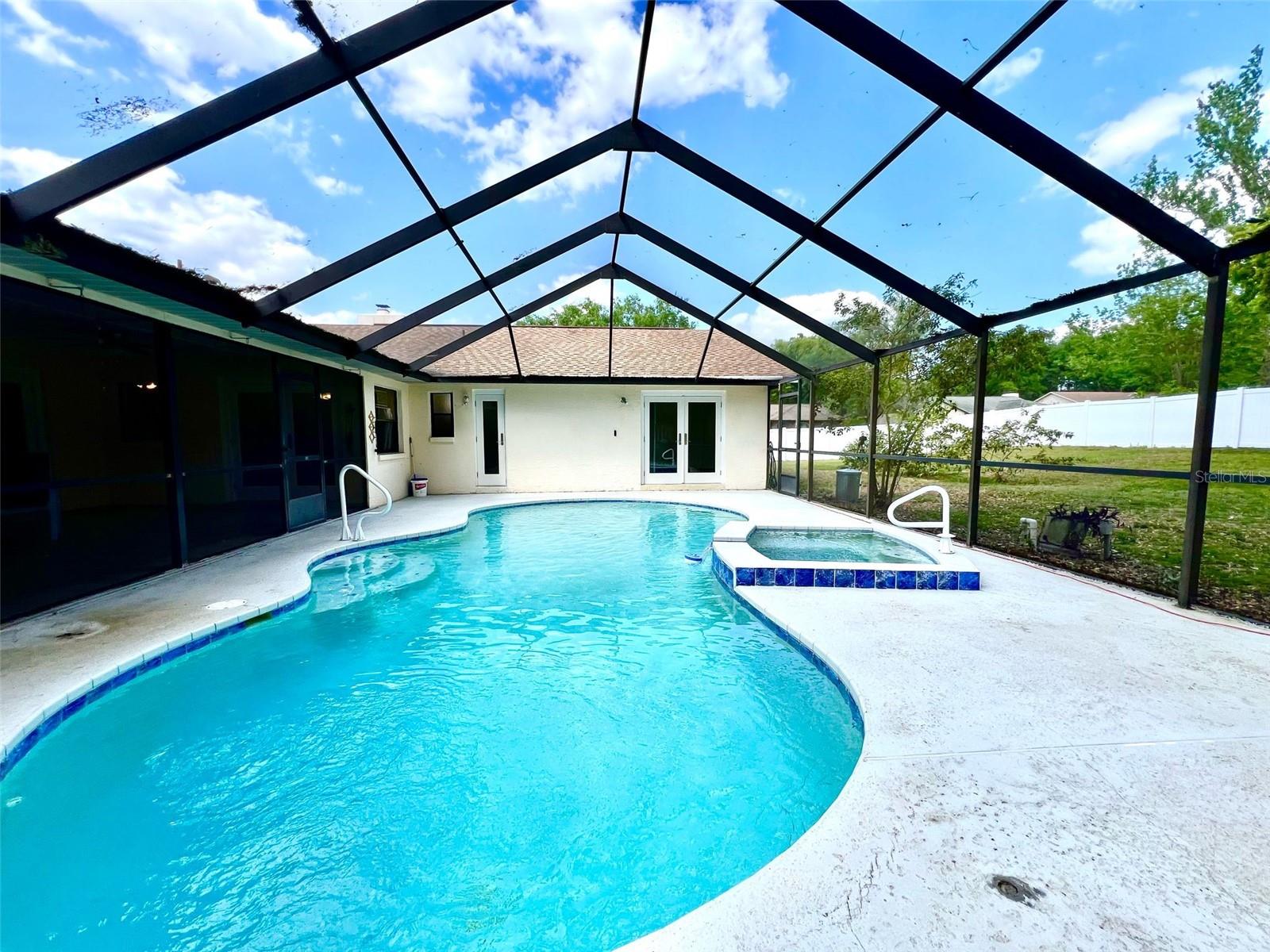 Pool to toward the bath entrance and 3 bedroom entrance