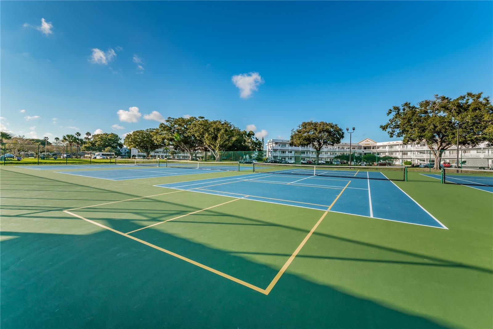 Pickeball and Tennis courts