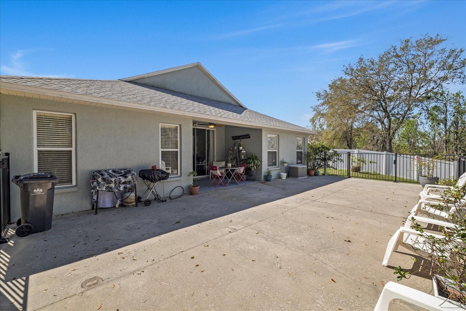 Back Yard Open Patio/Deck