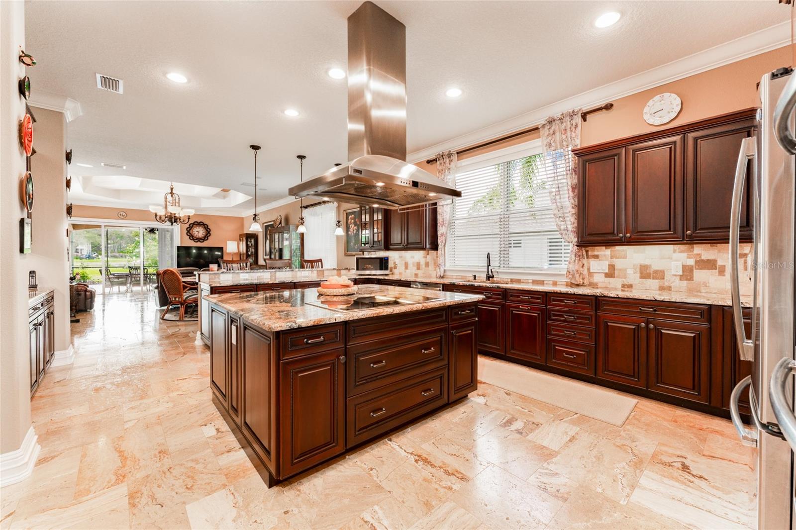 Gorgeous Stone Tops, Tile Backsplash, Quality Soft Close Wood Cabinetry