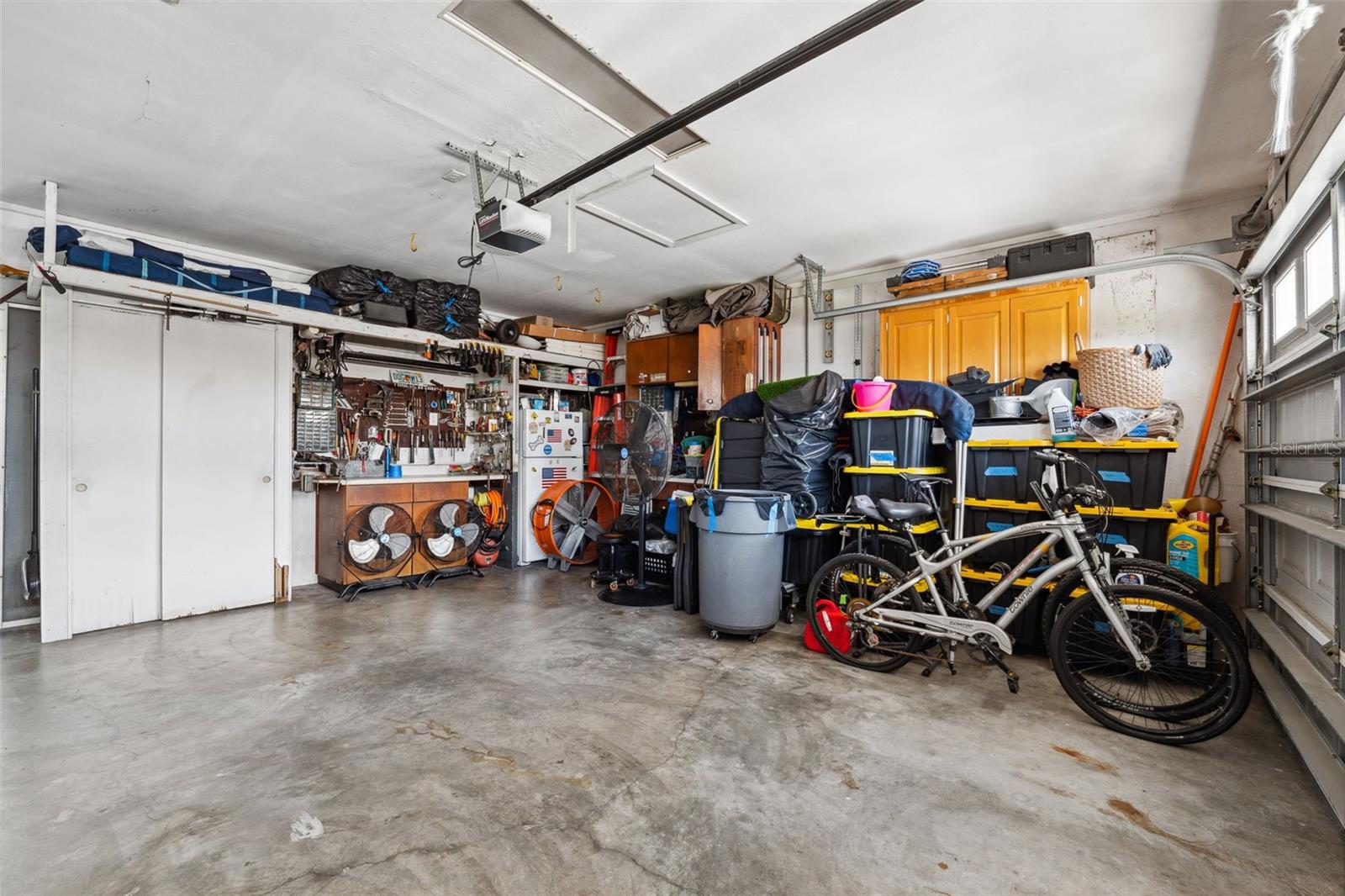 Large 2 car garage