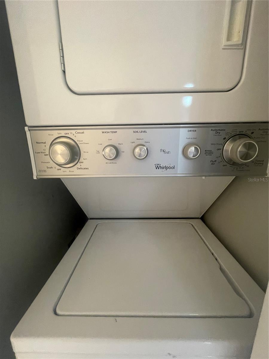 Whirlpool washer/dryer