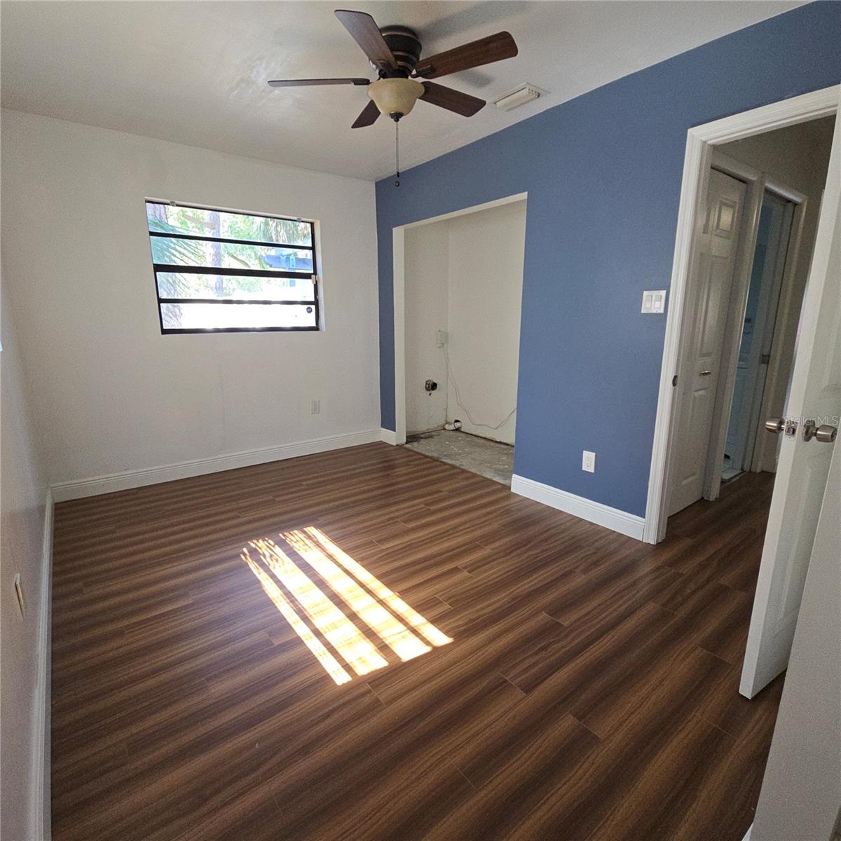 Second bedroom has laundry closet