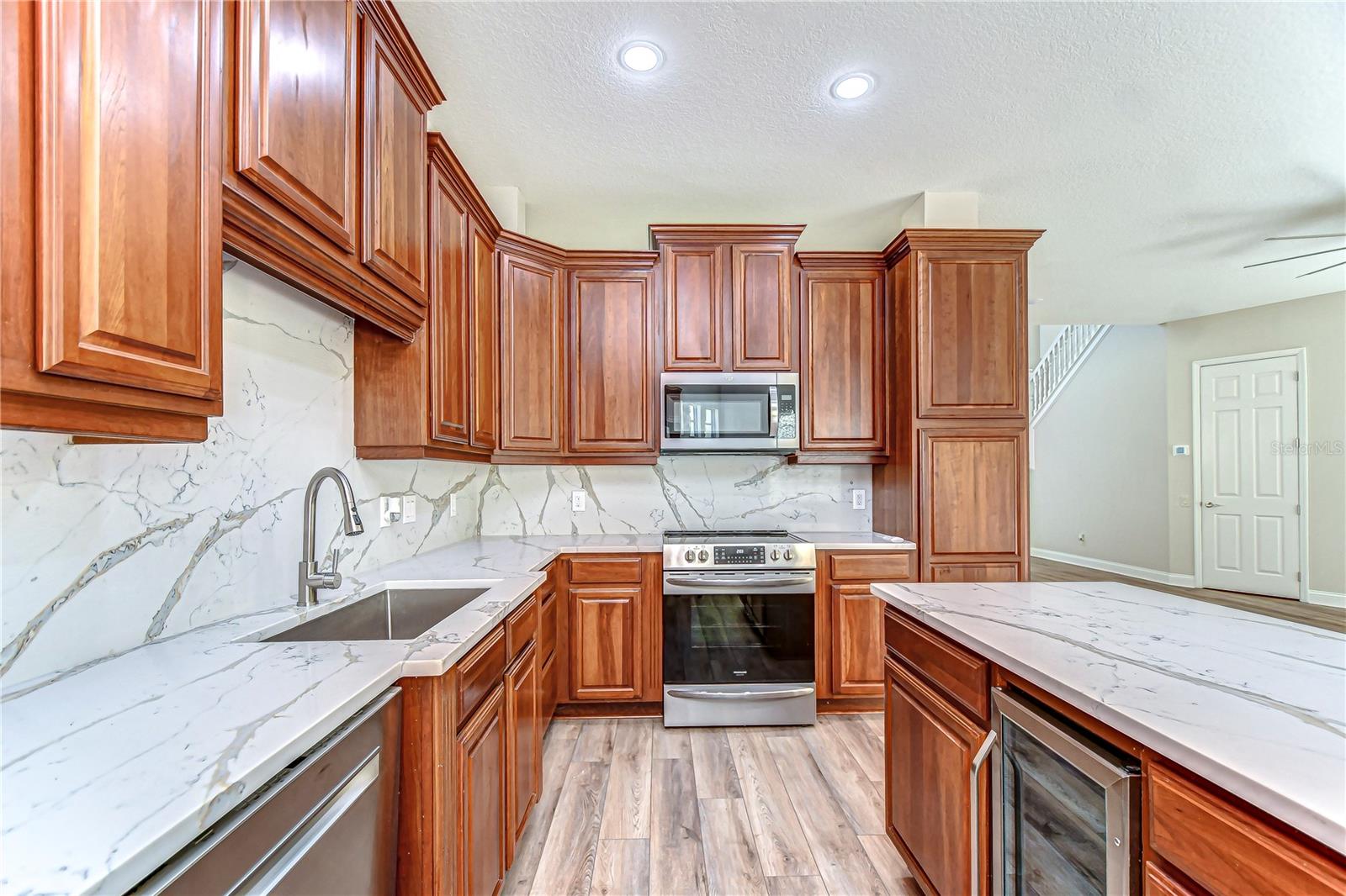 Ample countertops and cabinetry throughout!