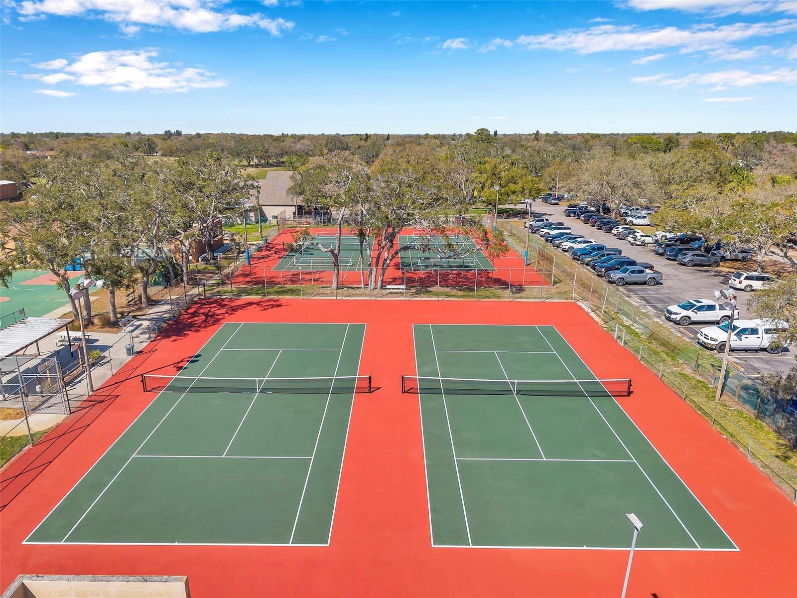 Community Tennis Courts