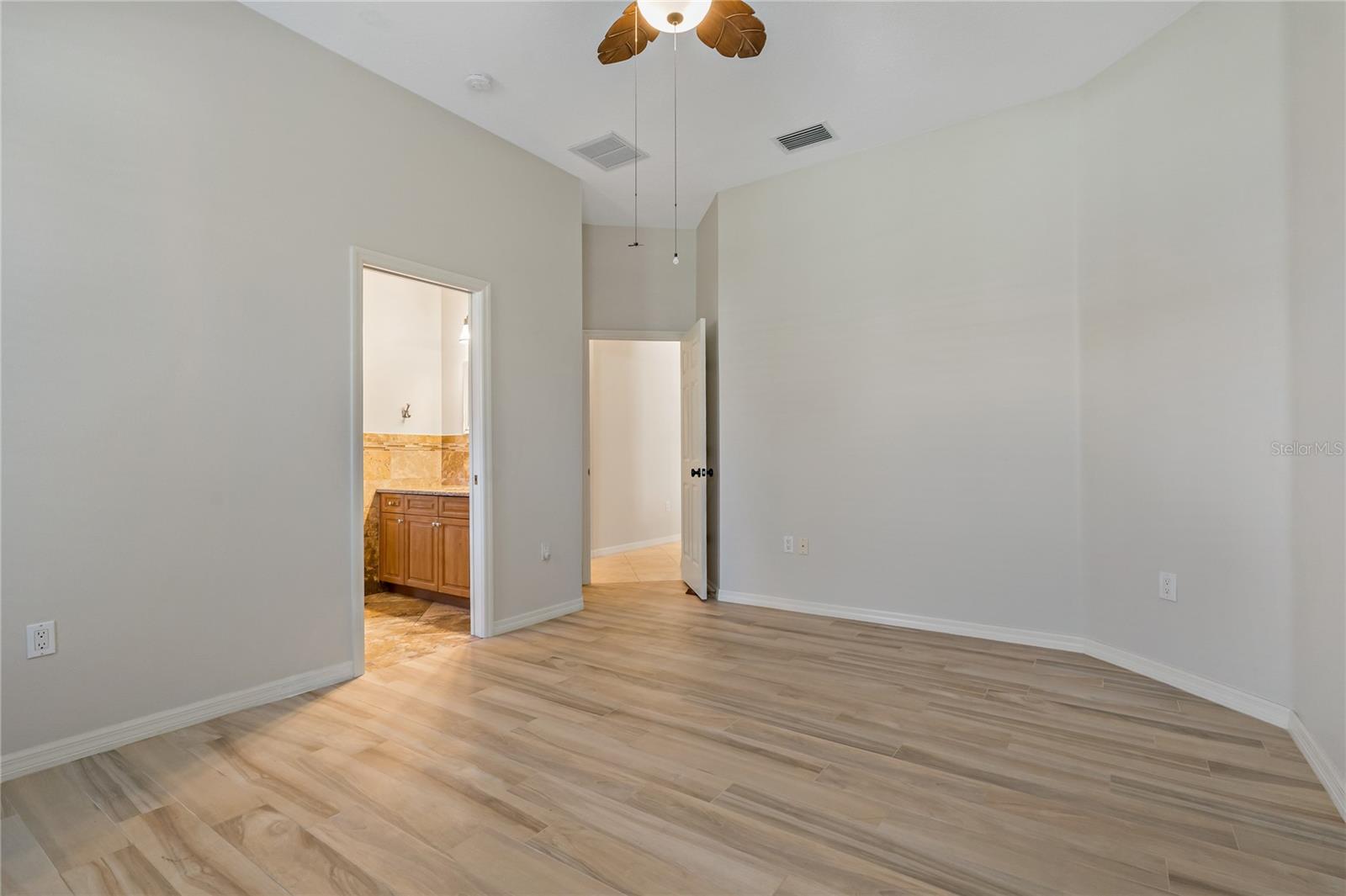 Bedroom 3 W/Walk in Closet