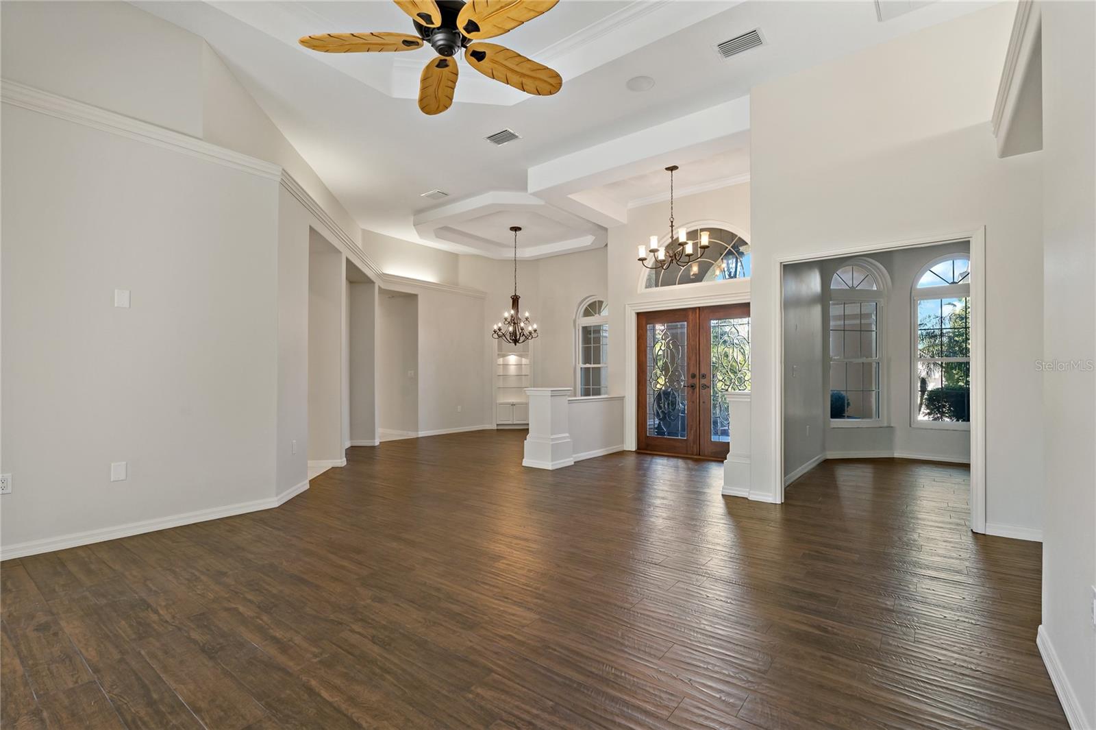 Living Room / Dining Room Combo