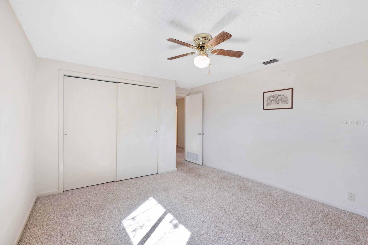 Upstairs bedroom #4