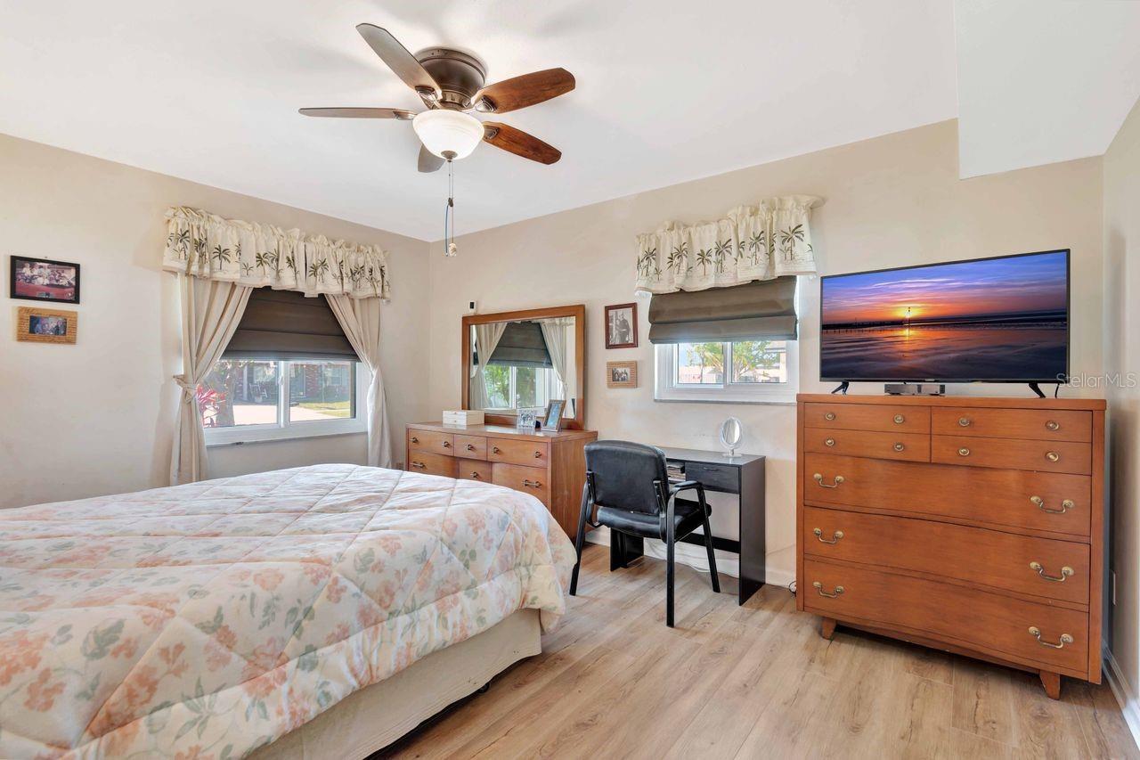This downstairs bedroom has an ensuite bath.