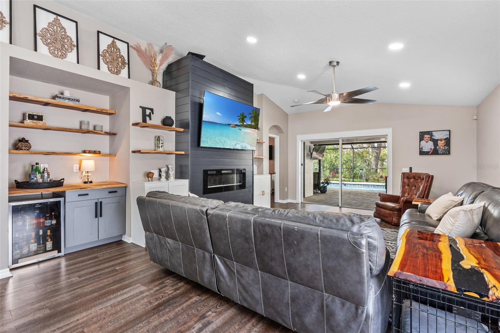 Living Room with Display Shelves & Bar Area