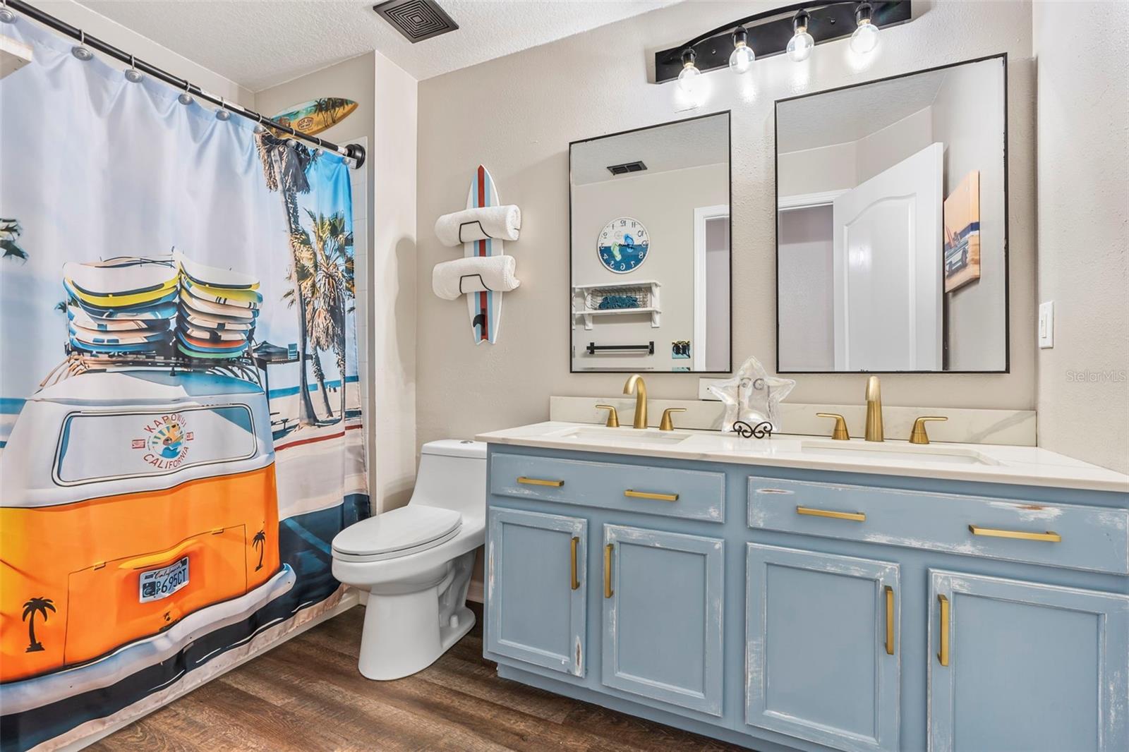 2nd Bathroom