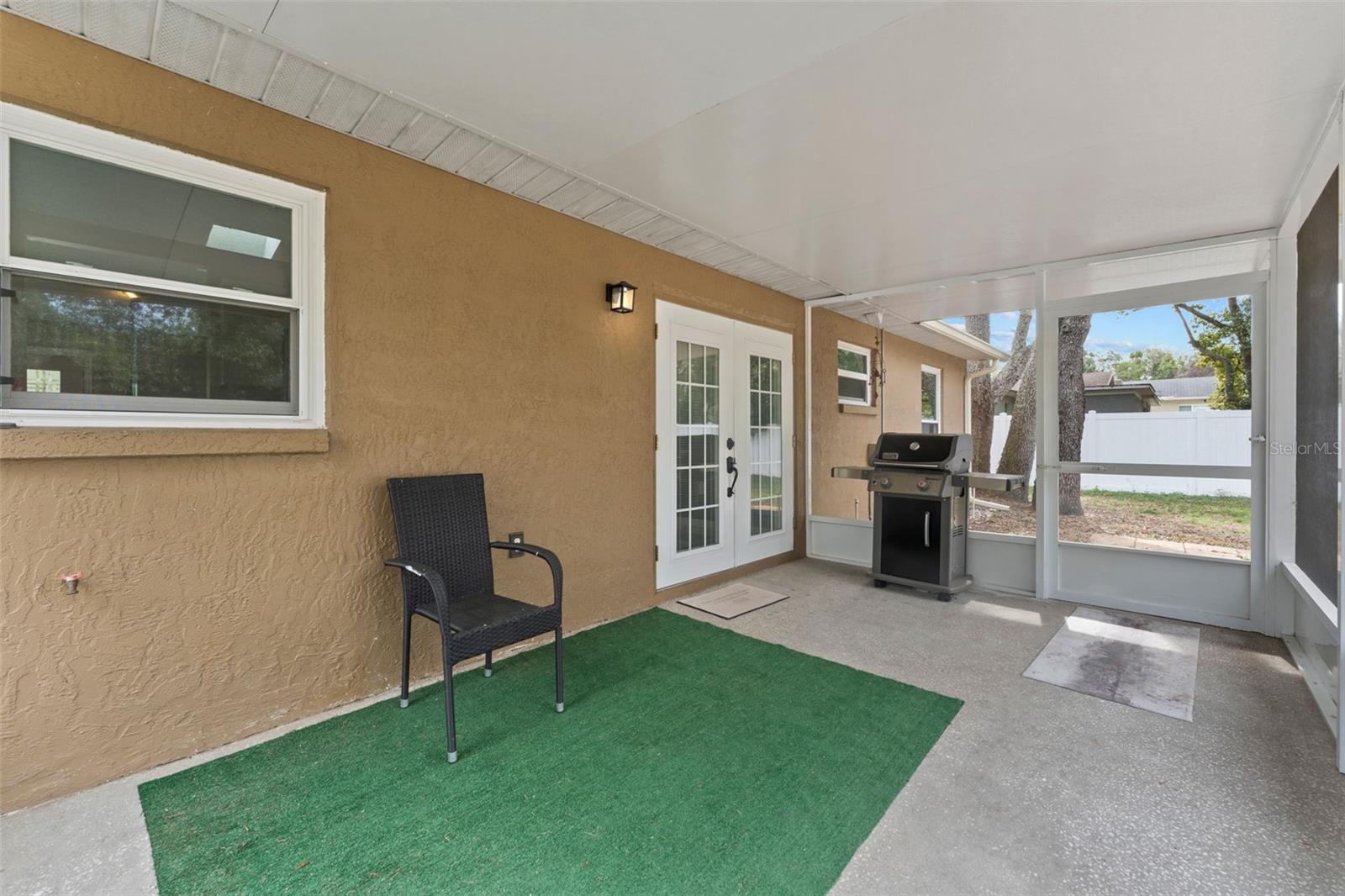 Screened-in porch