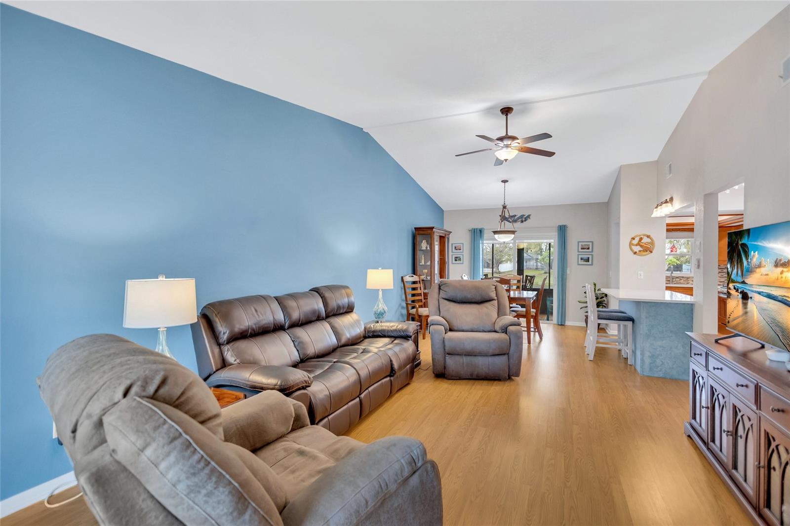 Spacious living area with vaulted ceilings