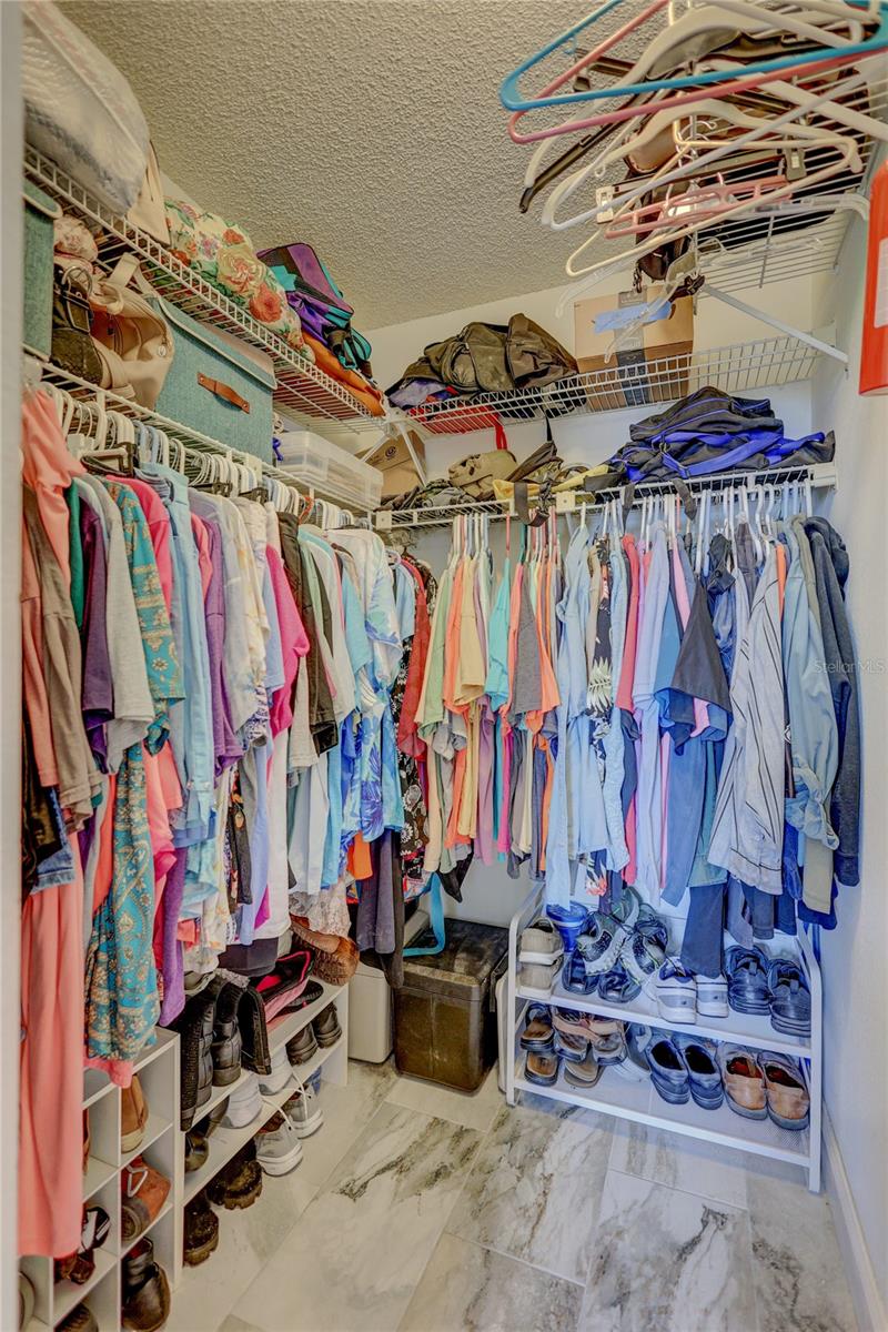 Walk-in closet