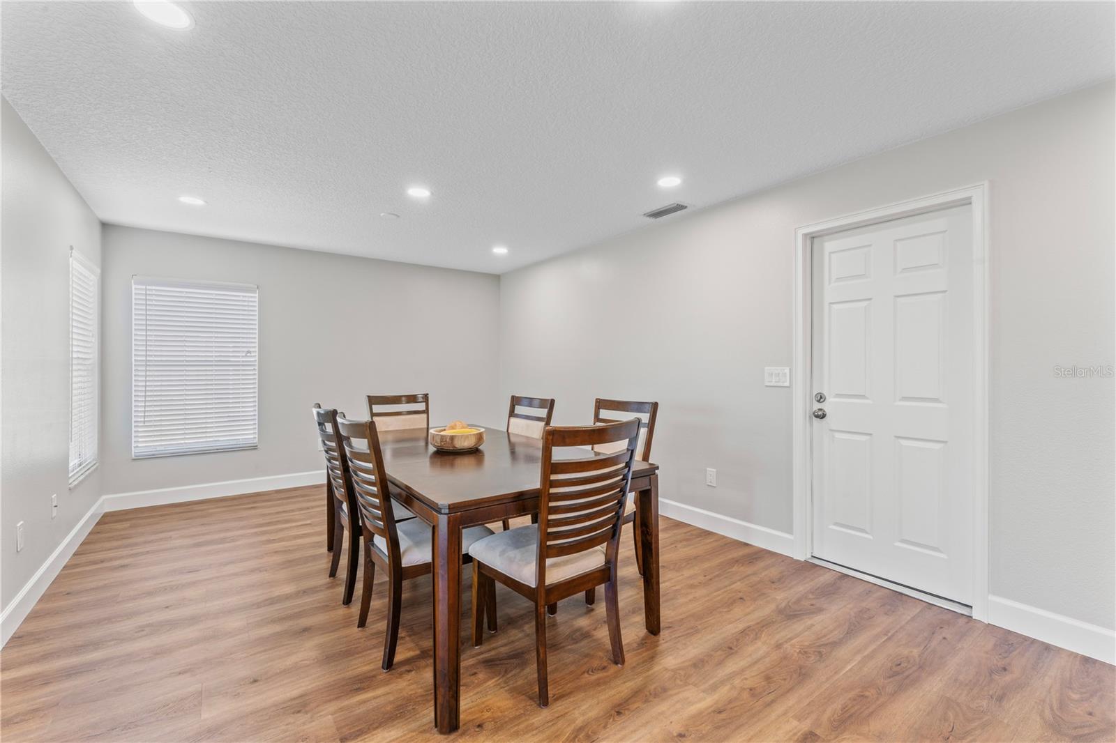 Dining Area1533 Portsmouth Lake Dr, Brandon, FL 33511