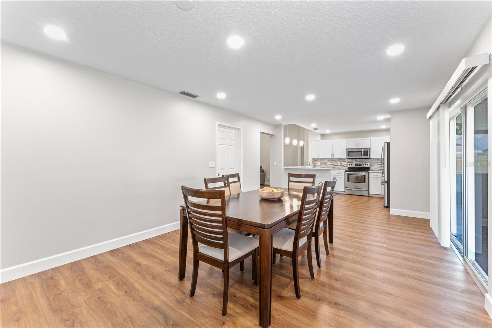 Dining Area1533 Portsmouth Lake Dr, Brandon, FL 33511