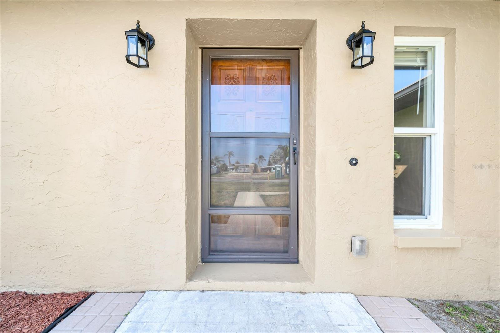 Gorgeous Teak door, come on in!!  This is just the beginning!