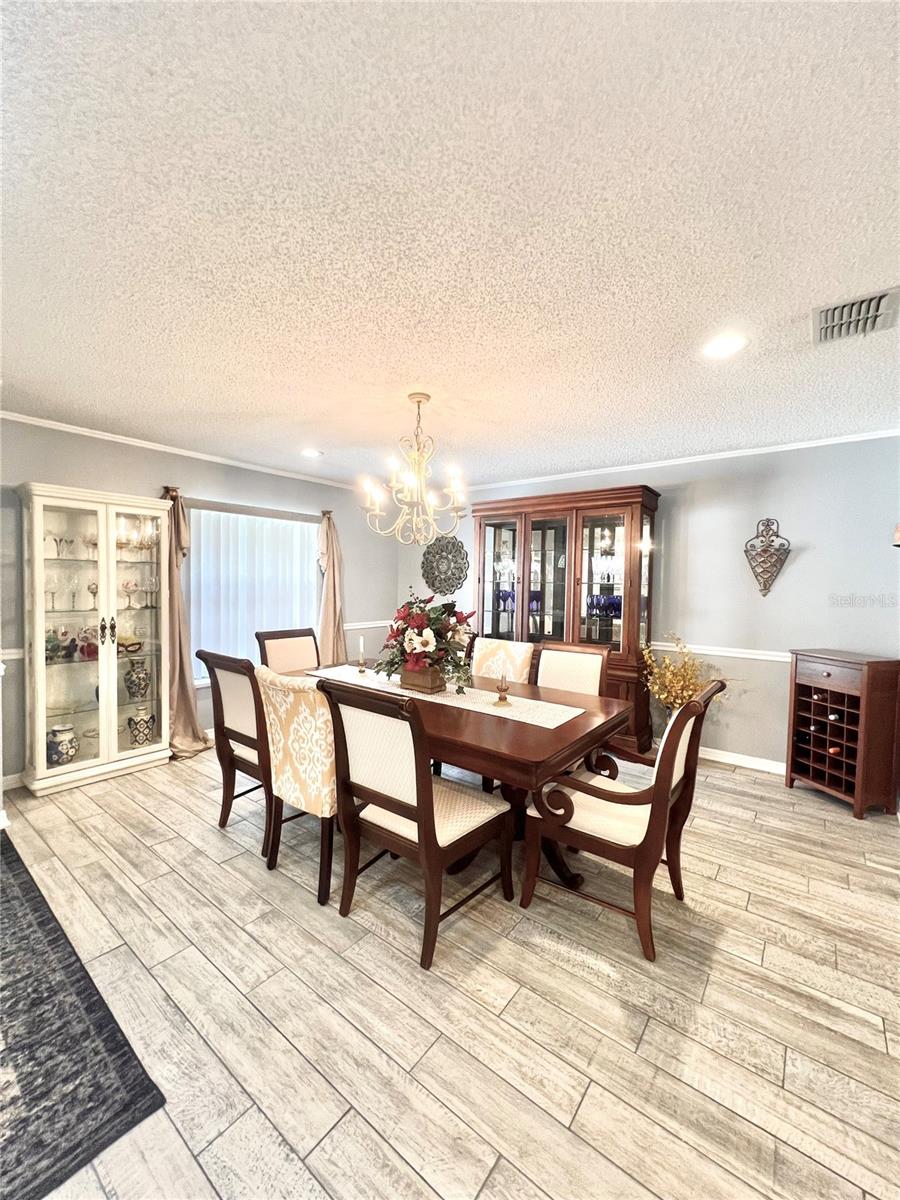 Separate Formal Dining Room