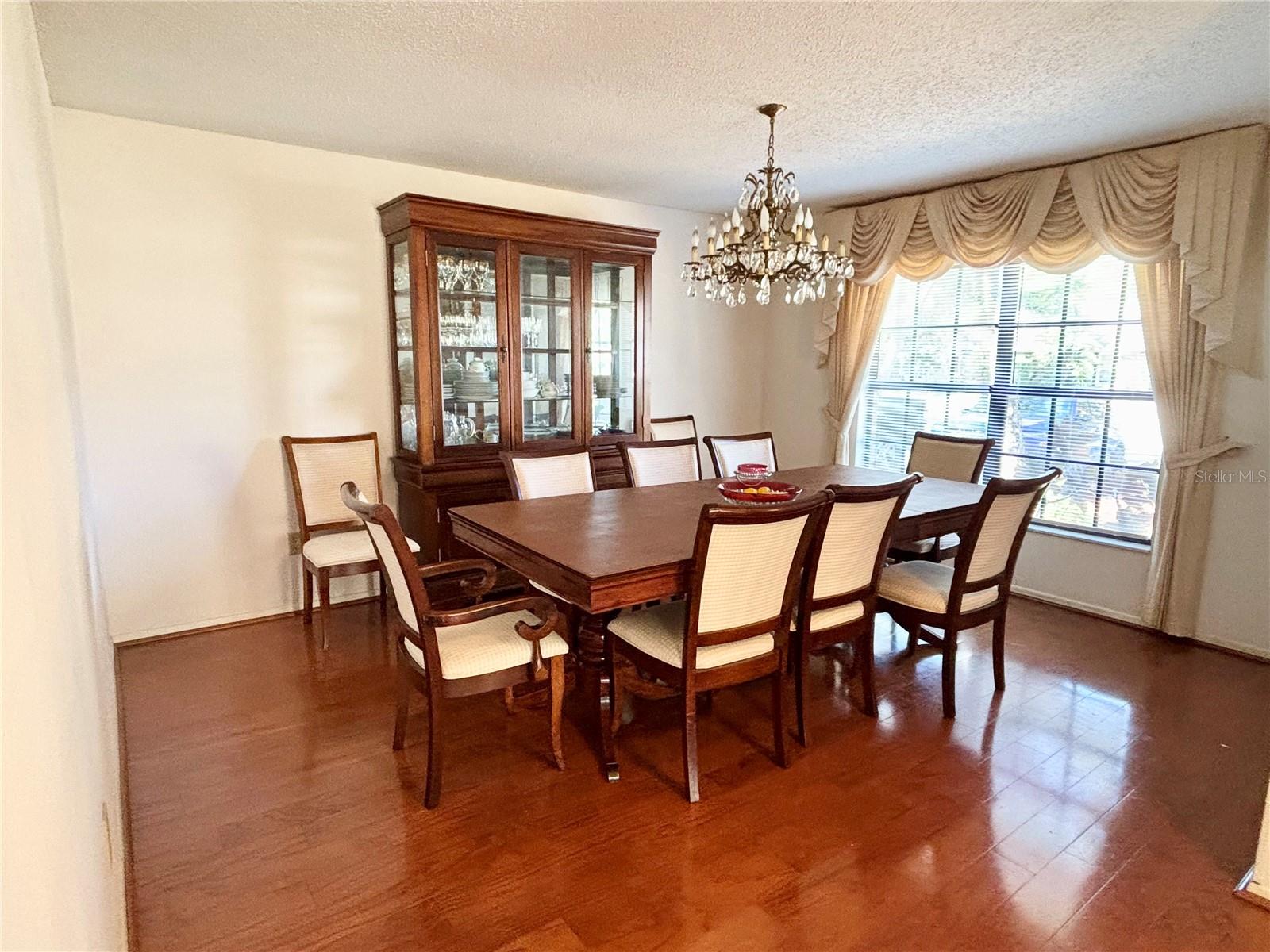 Formal dining room