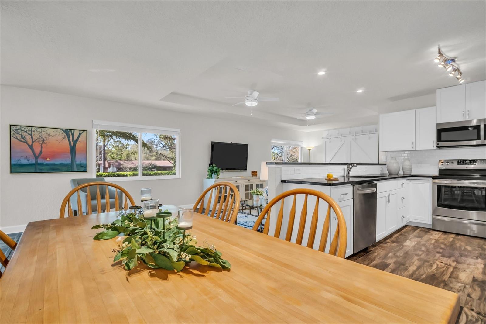 Dining space perfectly located between main living & kitchen~