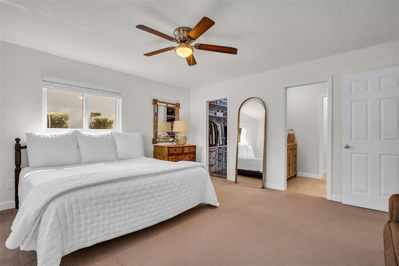 Oversized walk-in closet and stunning en-suite~