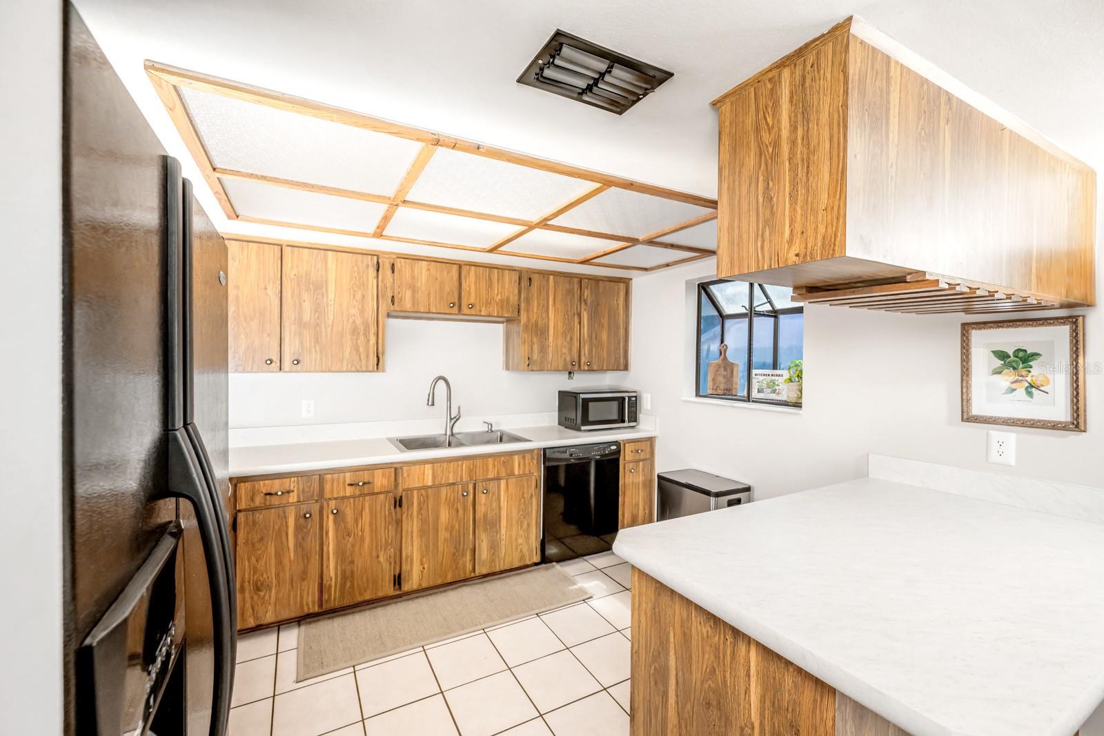 Kitchen area with lots of counter space