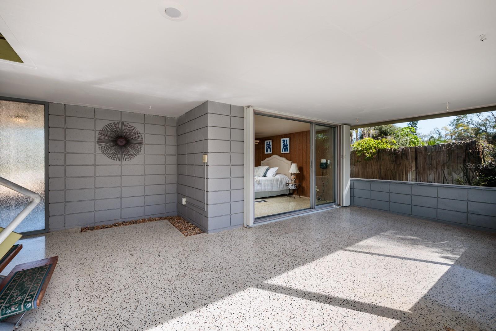 1st Floor en-suite with Terrazzo floor porch