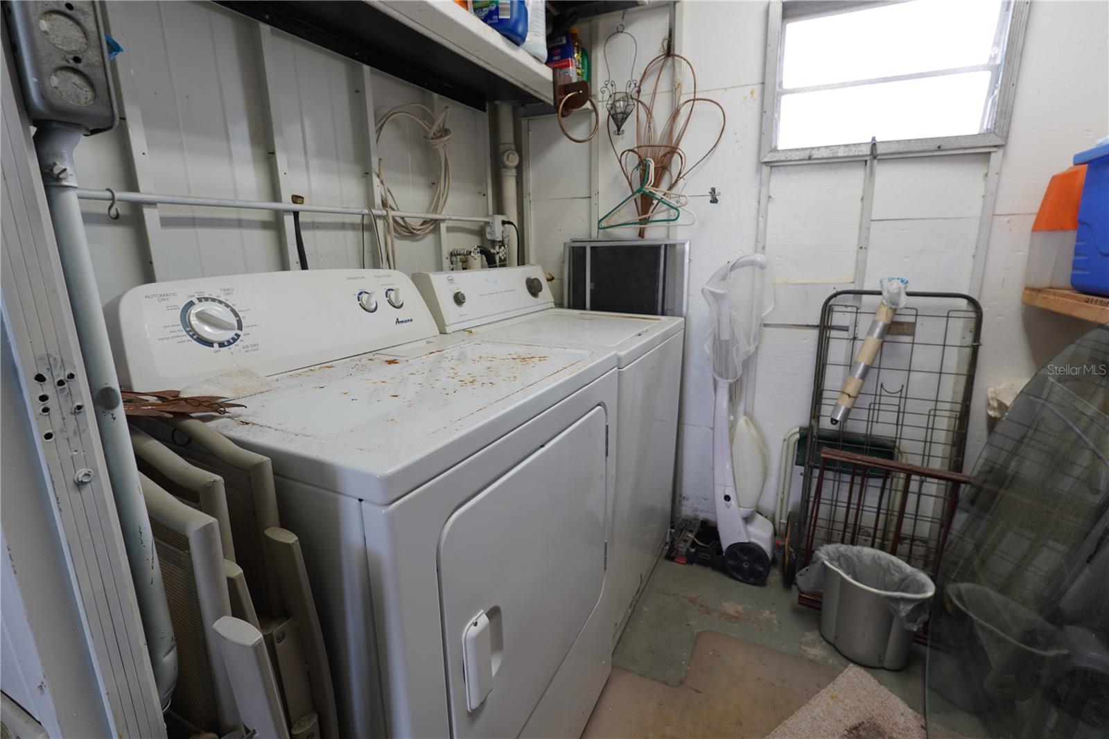 Shed And Laundry