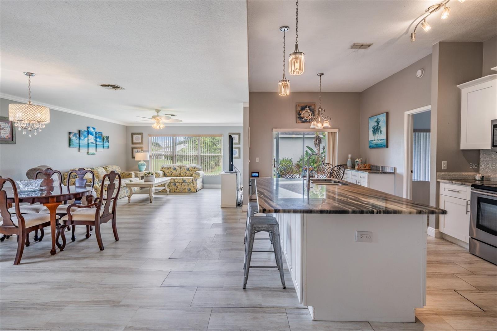 OPEN CONCEPT