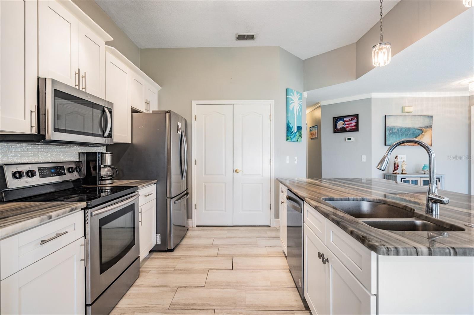 Newer stainless appliances and center island