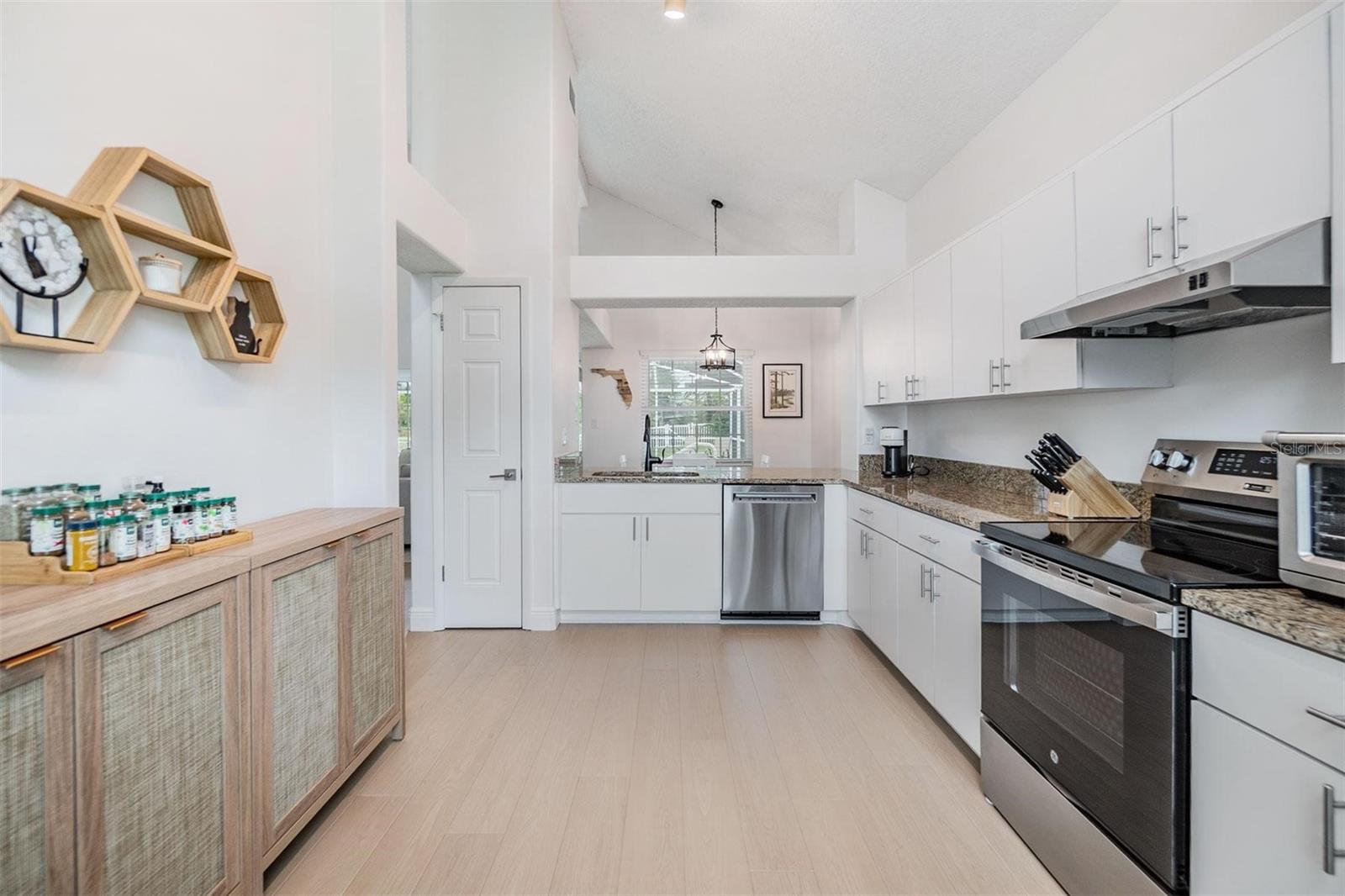 Spacious Kitchen