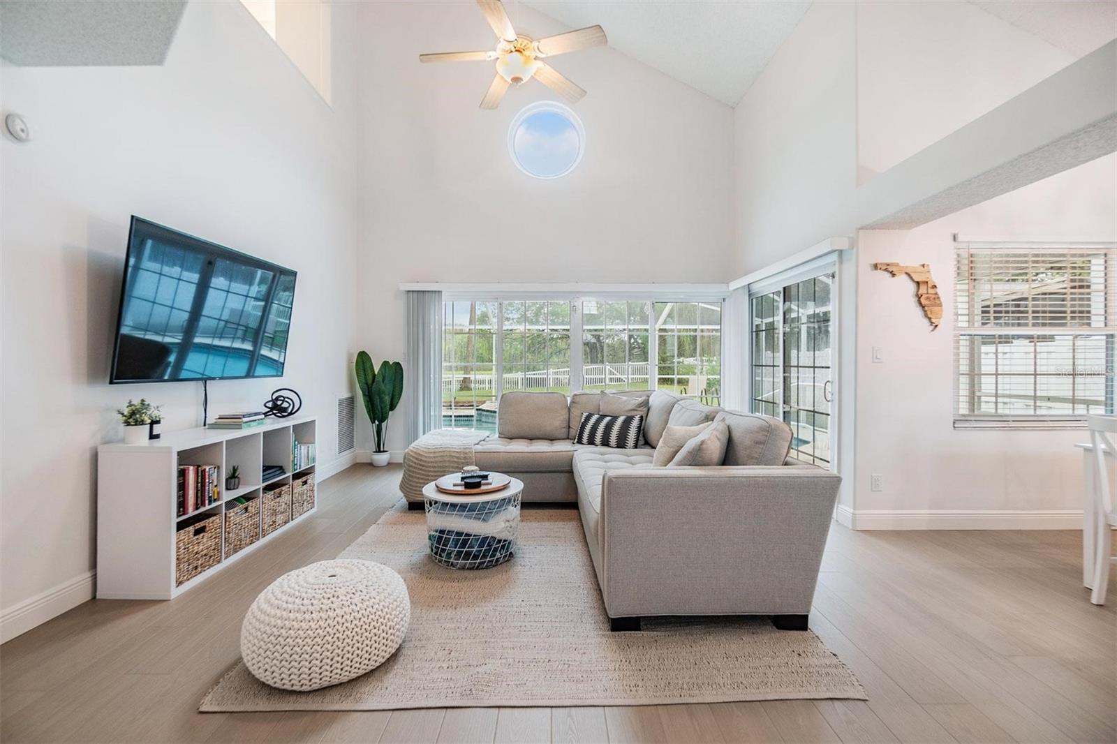 Living room - vaulted ceilings