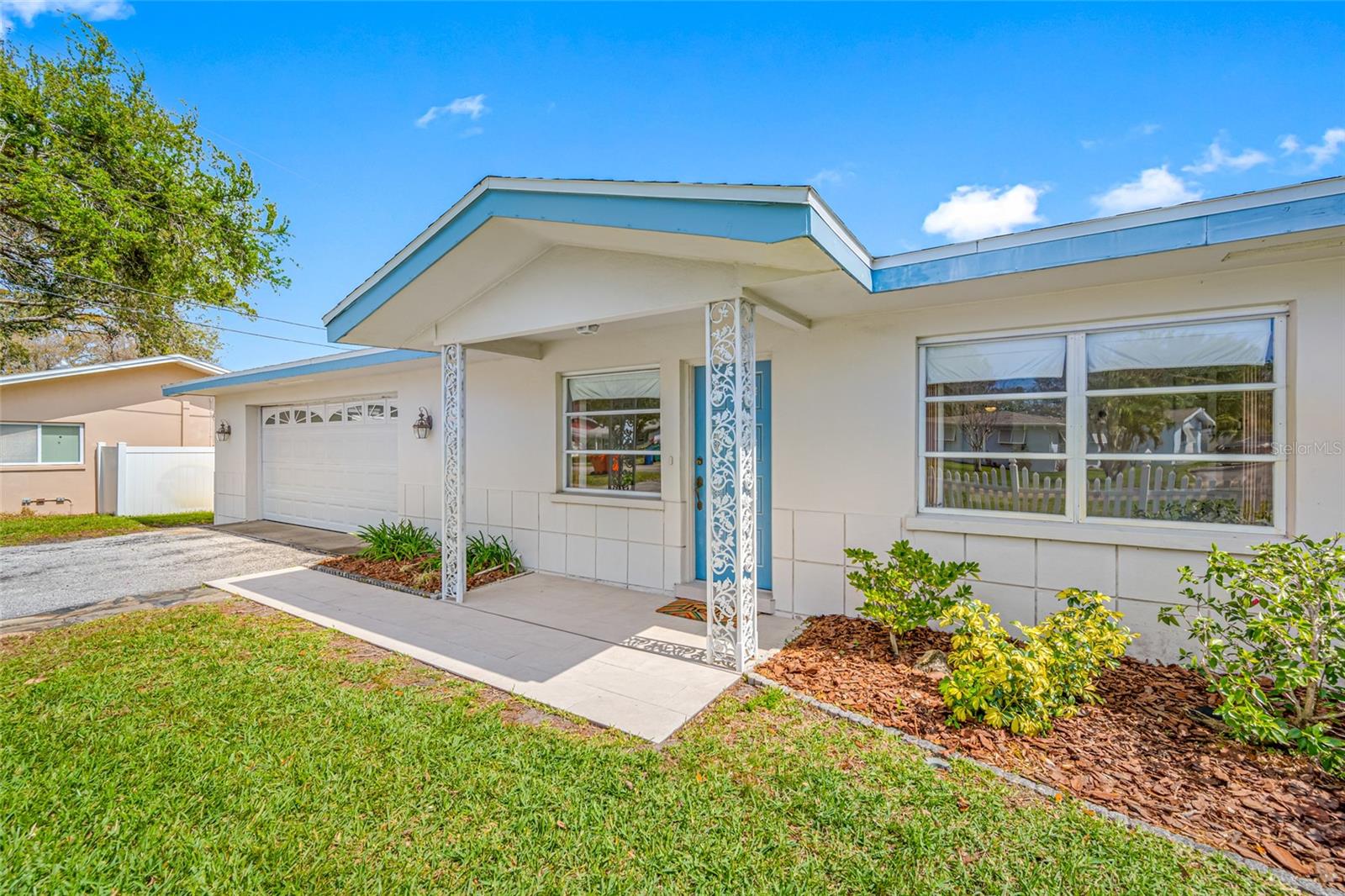 This Home offers 2 Large Driveways & 2 Entrances.