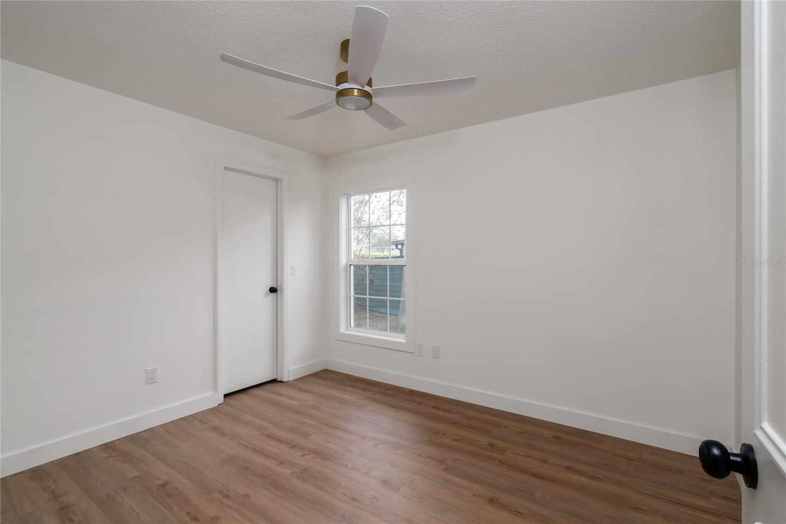 Bedroom 3 (with walk in closet)