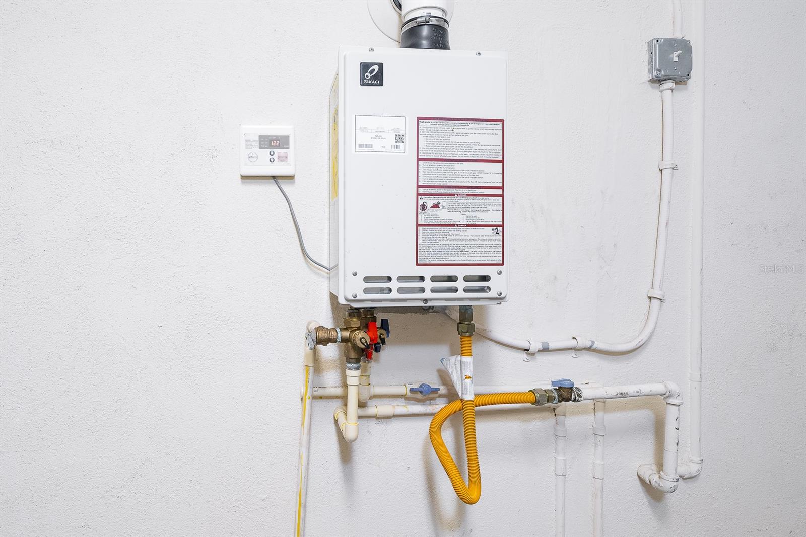 Tankless water heater feature