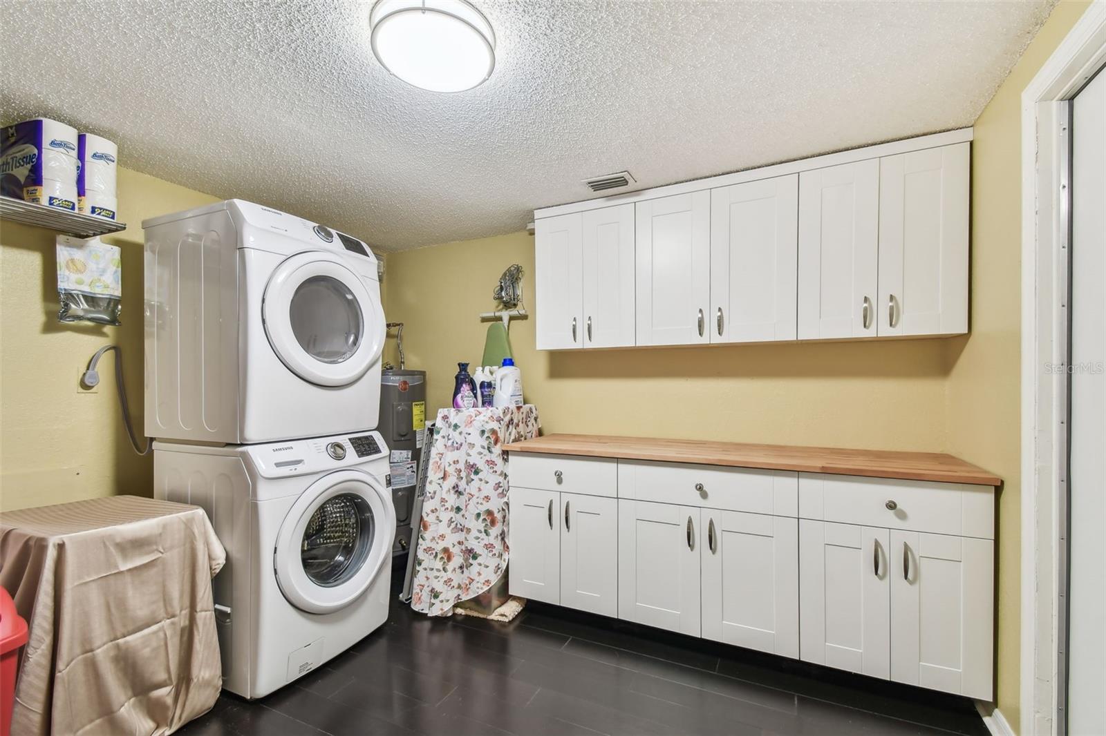 Large Laundry Room