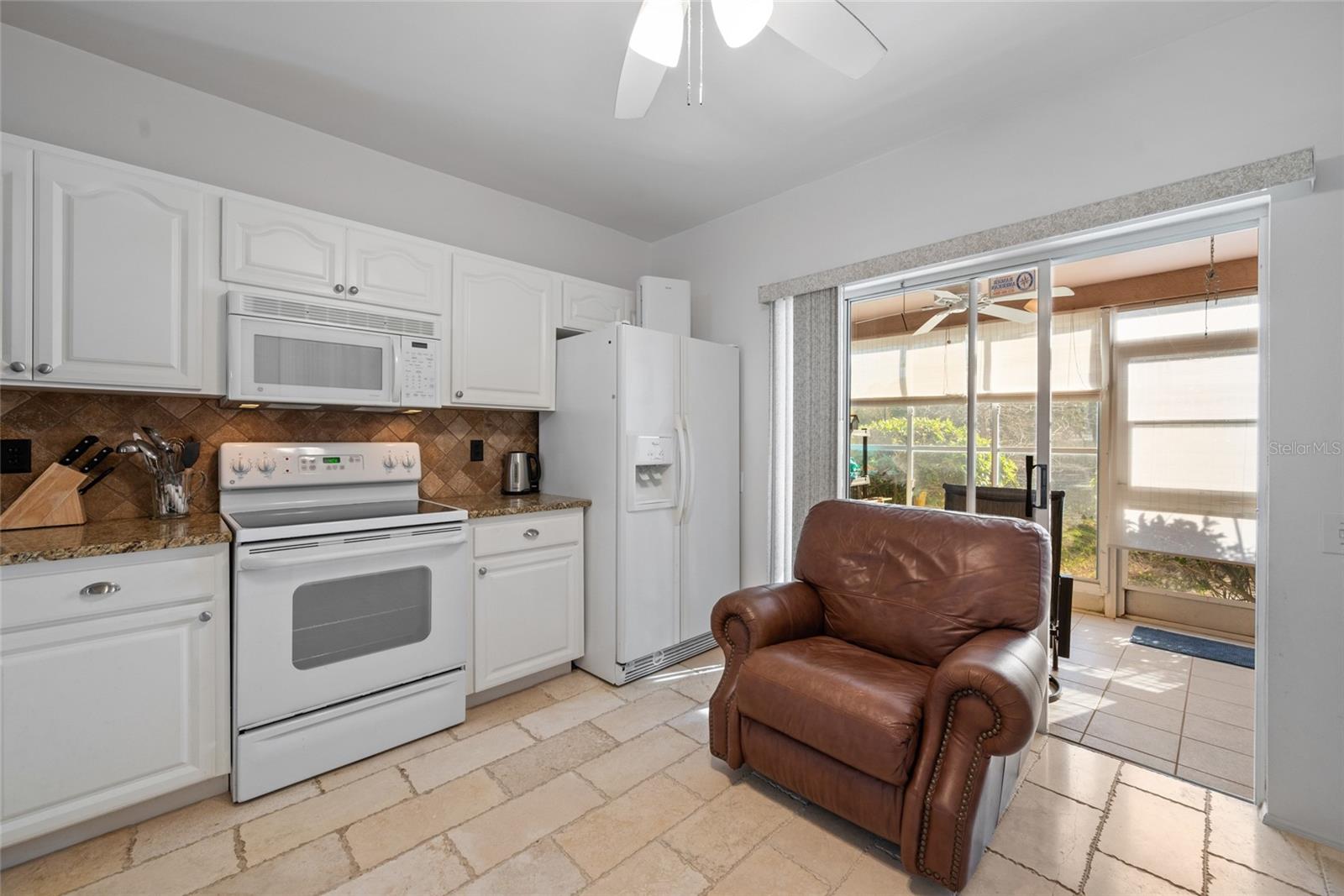 Kitchen with Lots of Cabinets