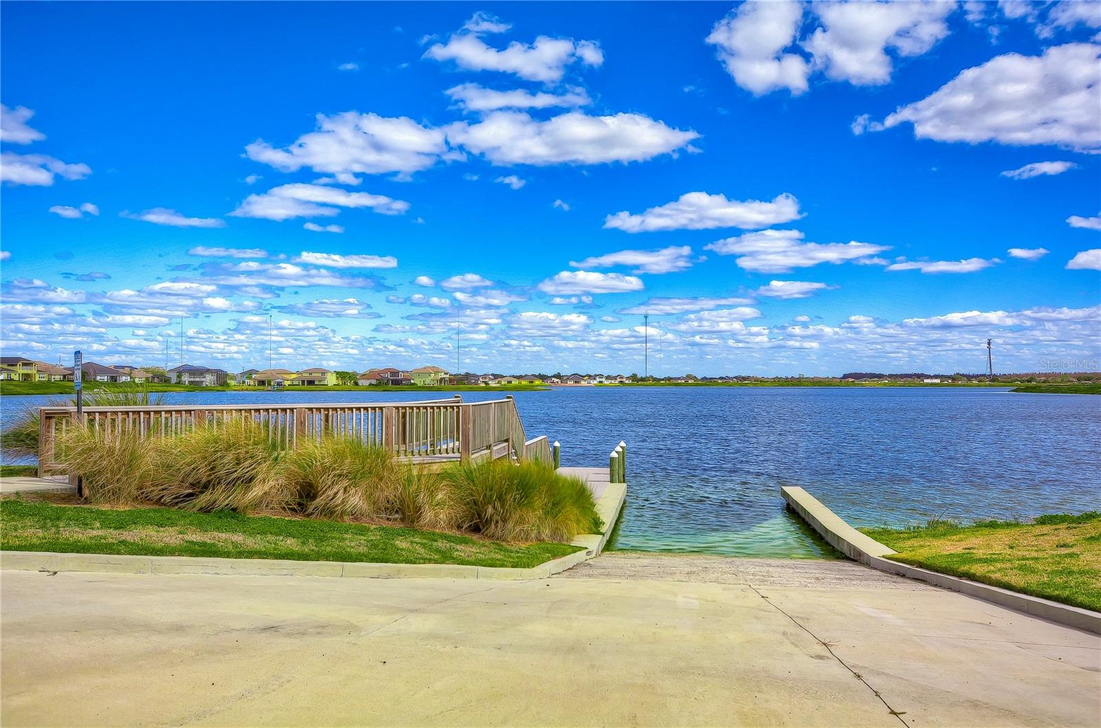 Lucaya Lake