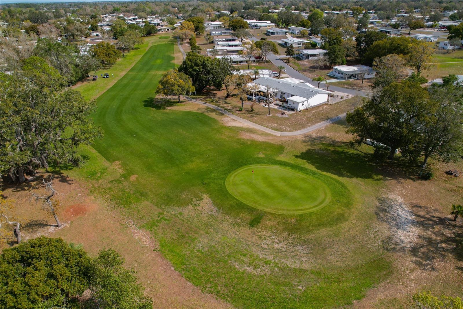 AMAZING GULF COURSE COMMUNITY