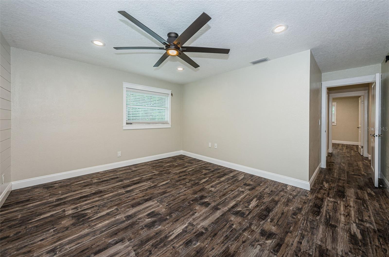 Primary Looking to hallway