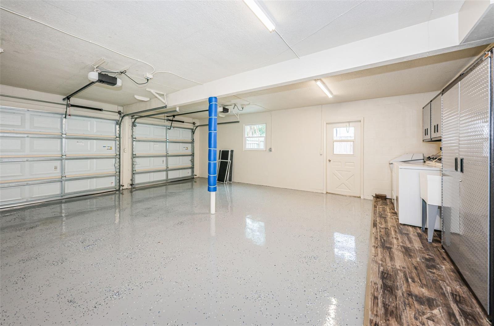 2 car Garage